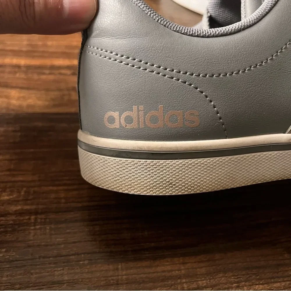 Adidas Neo VS Pace Low Top Gray Leather & Pink Stripe Sneakers Shoes Size 9